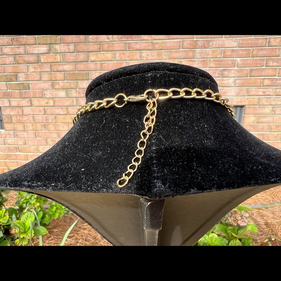 Gold Necklace with Crystals - Ruby Red - Picture 7 of 8